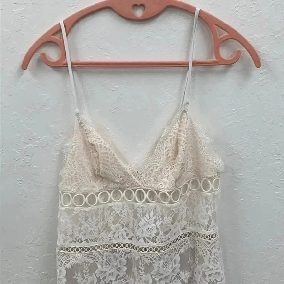 Victoria’s Secret Lace Embroider Slip Dress Size Small - Picture 3 of 8